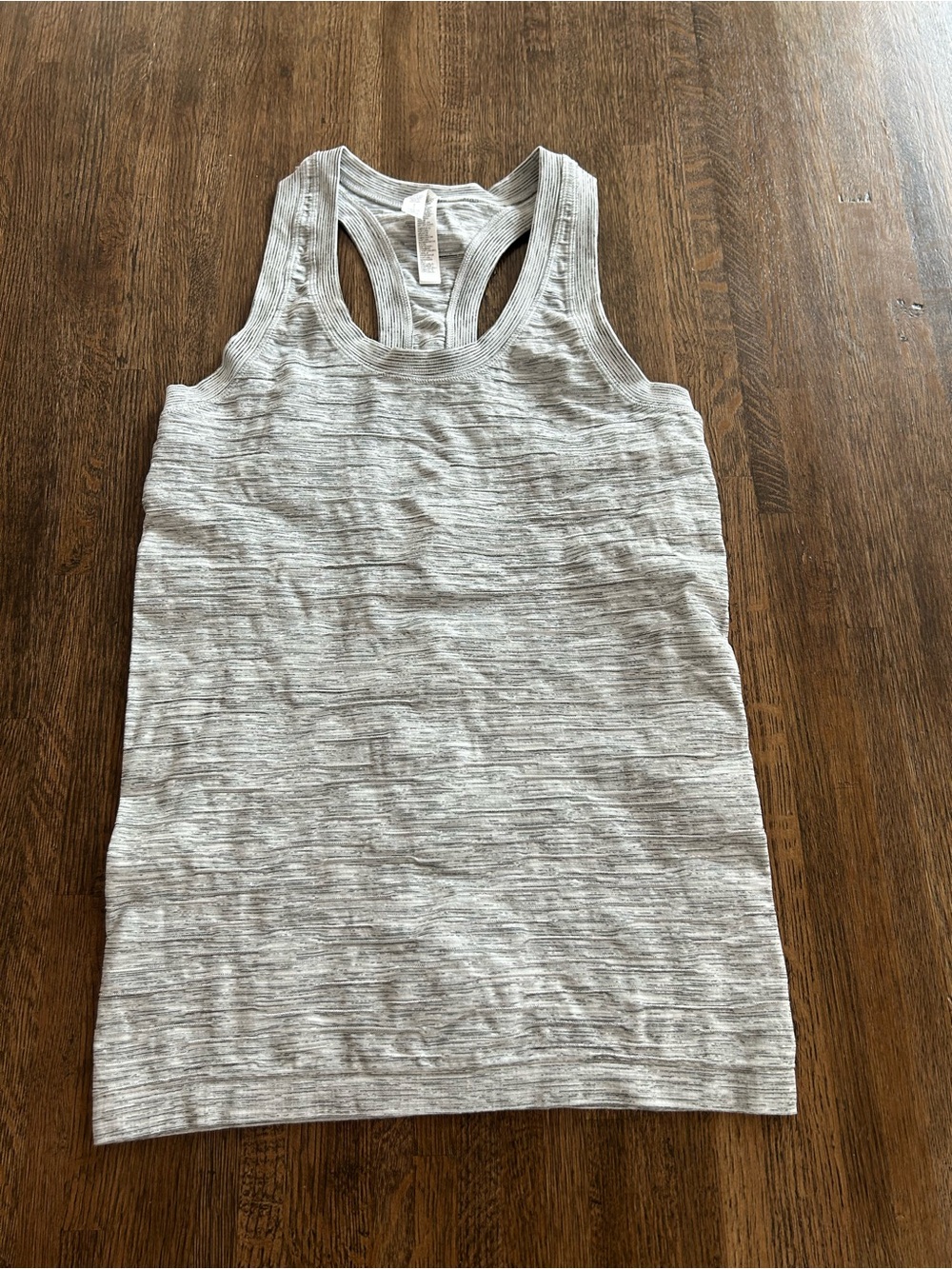 Athleta Momentum Tank Racerback Space Dye Heathered Gray - Size Small